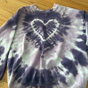 urban outfitters crewneck